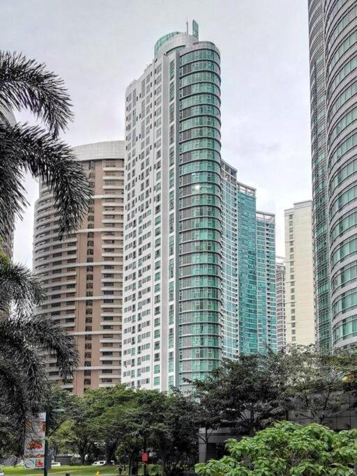 Spacious Bgc 2 Bedroom With A View Manila Exteriér fotografie